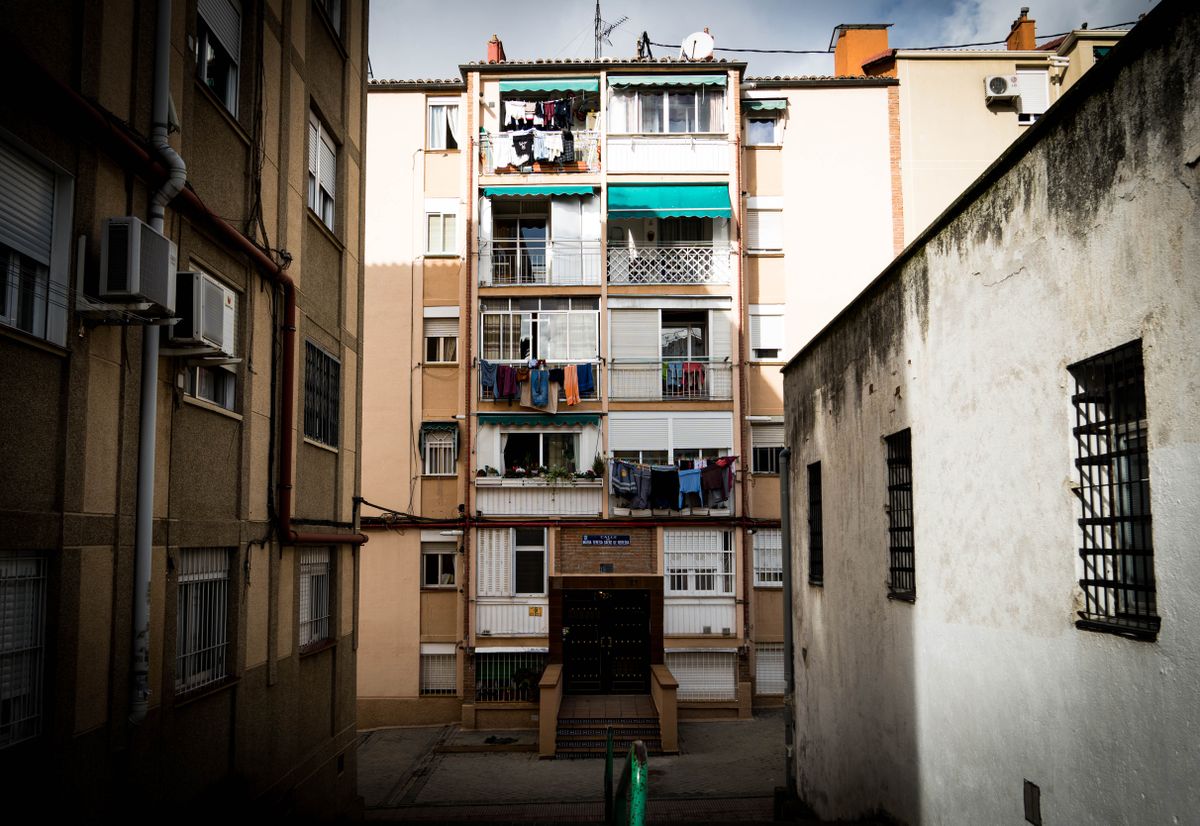 Dossier de demande de logement social HLM avec documents justificatifs