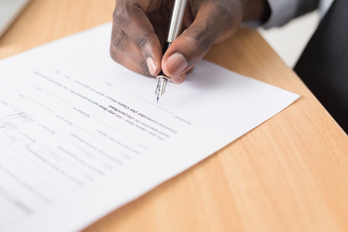 Dissolution d'une SCI : procédure, étapes et fiscalité du boni de liquidation